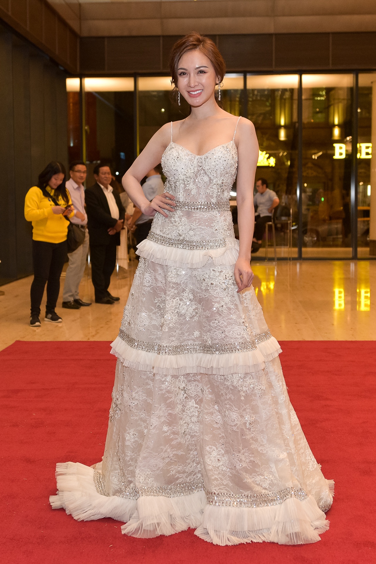 Cao Thai Ha tang non la cho Michael Owen anh 6