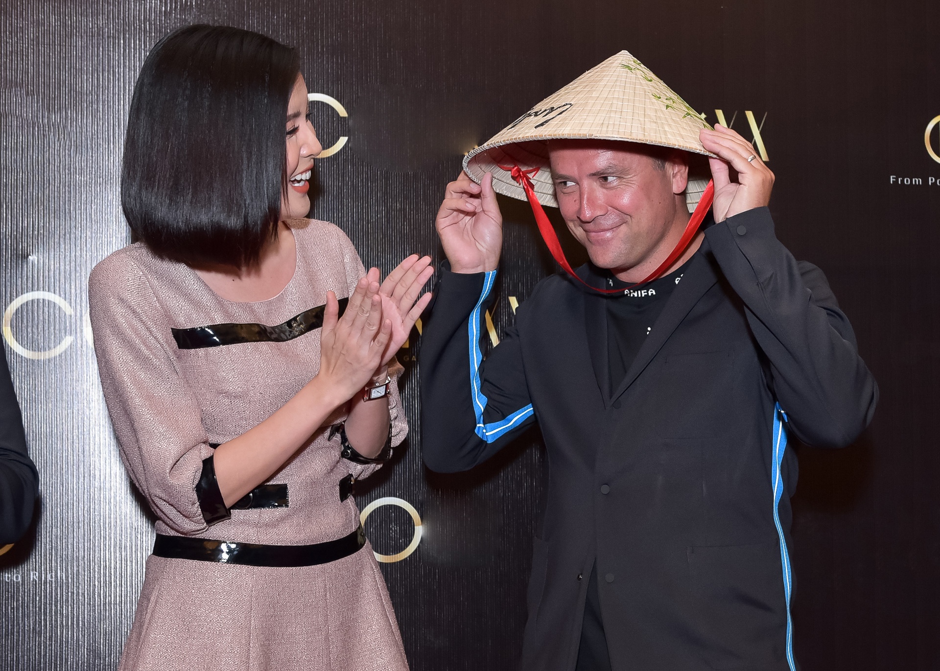 Cao Thai Ha tang non la cho Michael Owen anh 3