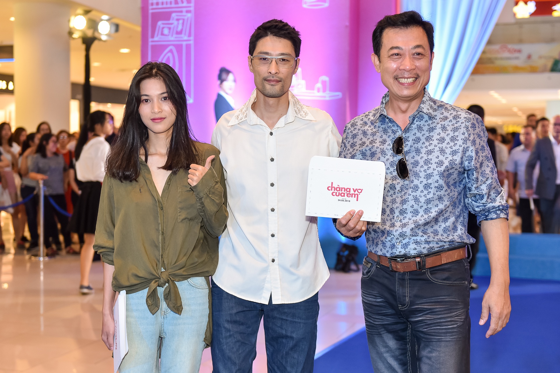 Johnny Tri Nguyen du ra mat phim Chang vo cua em anh 6