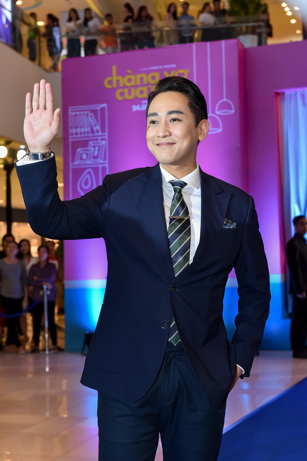 Johnny Tri Nguyen du ra mat phim Chang vo cua em anh 9