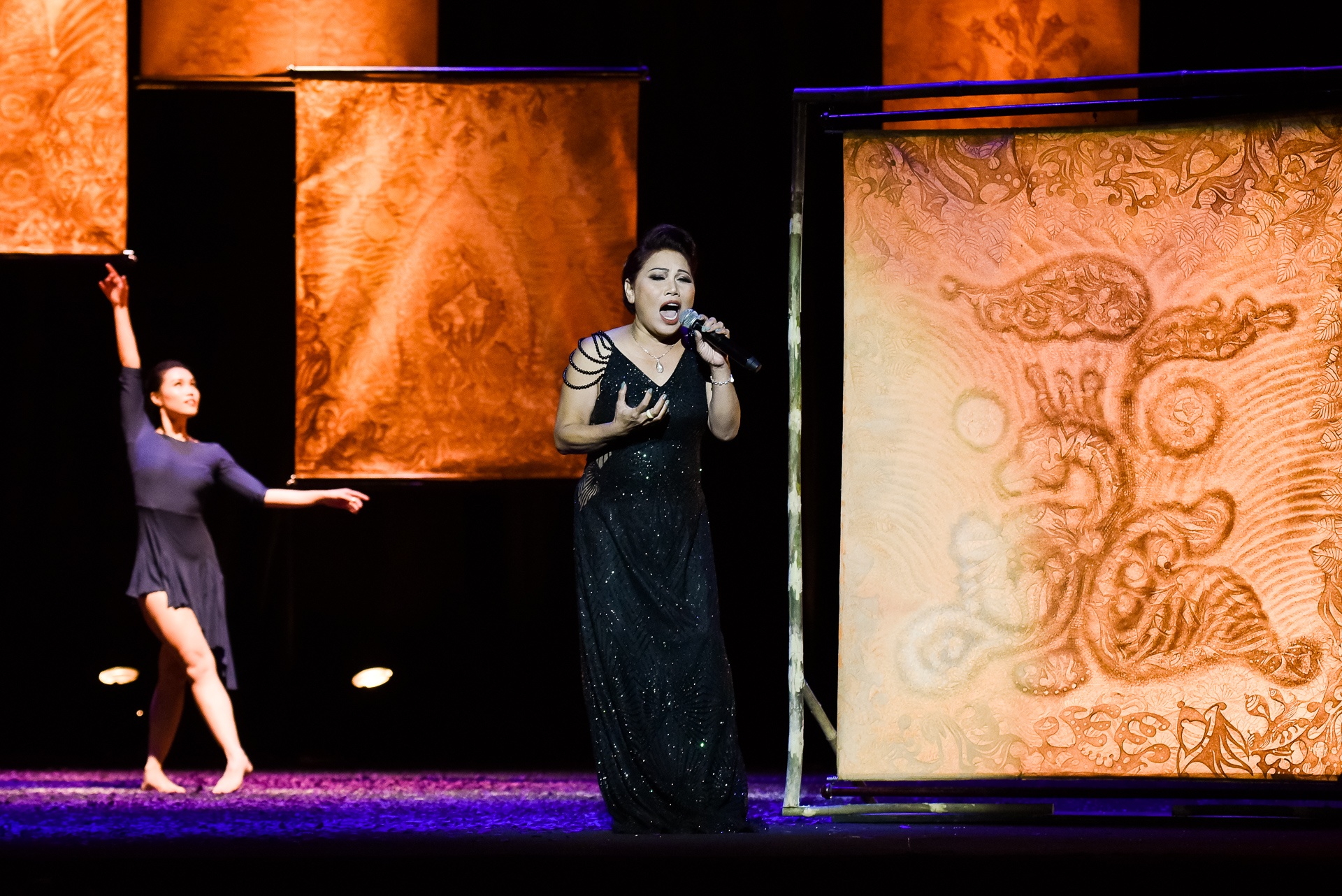 Phạm Anh Khoa diễn trở lại sau scandal ảnh 1 Pham Anh Khoa dien tro lai sau scandal anh 1