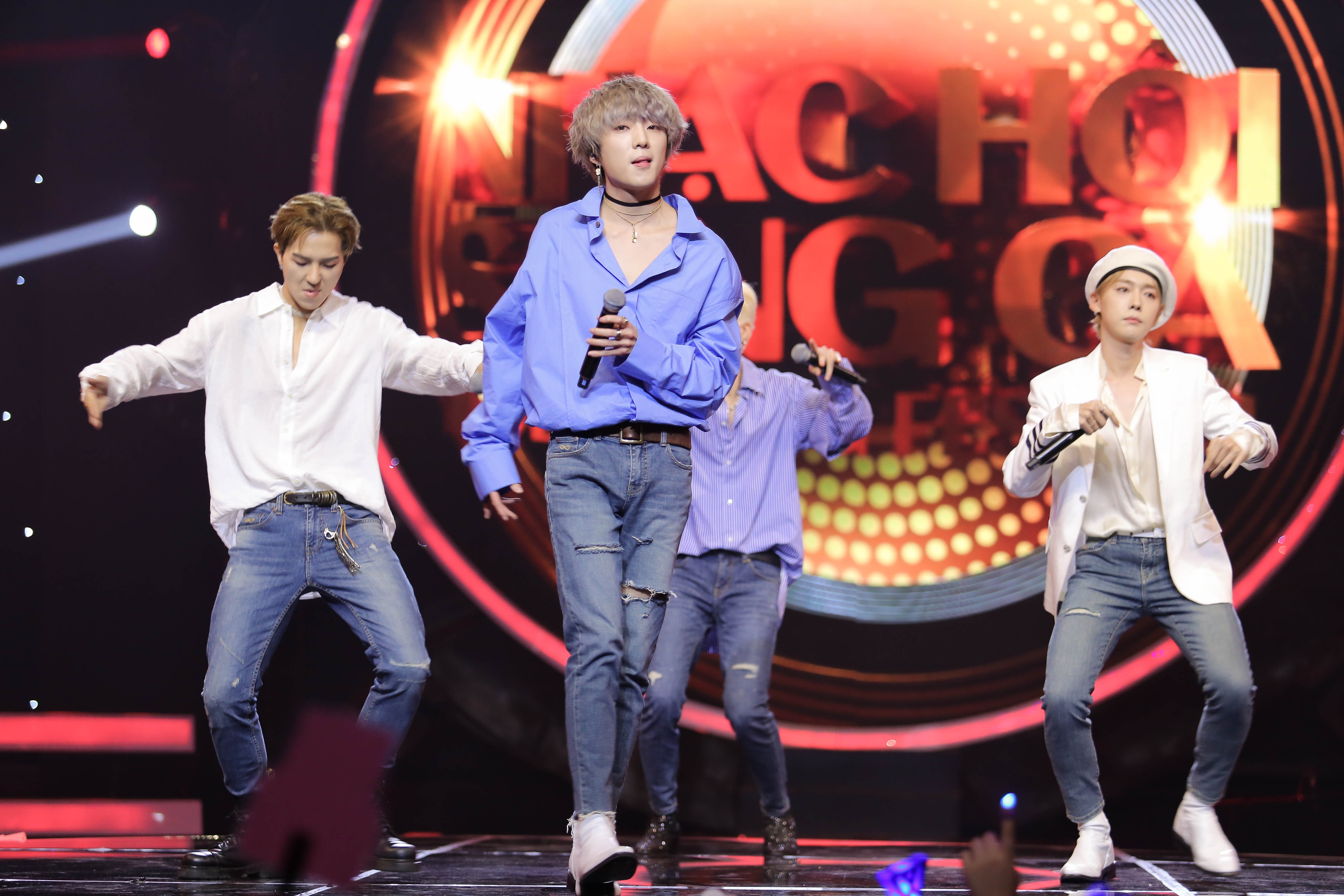 WINNER trinh dien mau lua truoc khan gia Viet Nam hinh anh