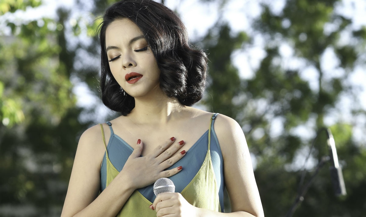 Pham Quynh Anh tiep tuc bi che do khi hat 'Cho em quen tuoi ngoc' hinh anh