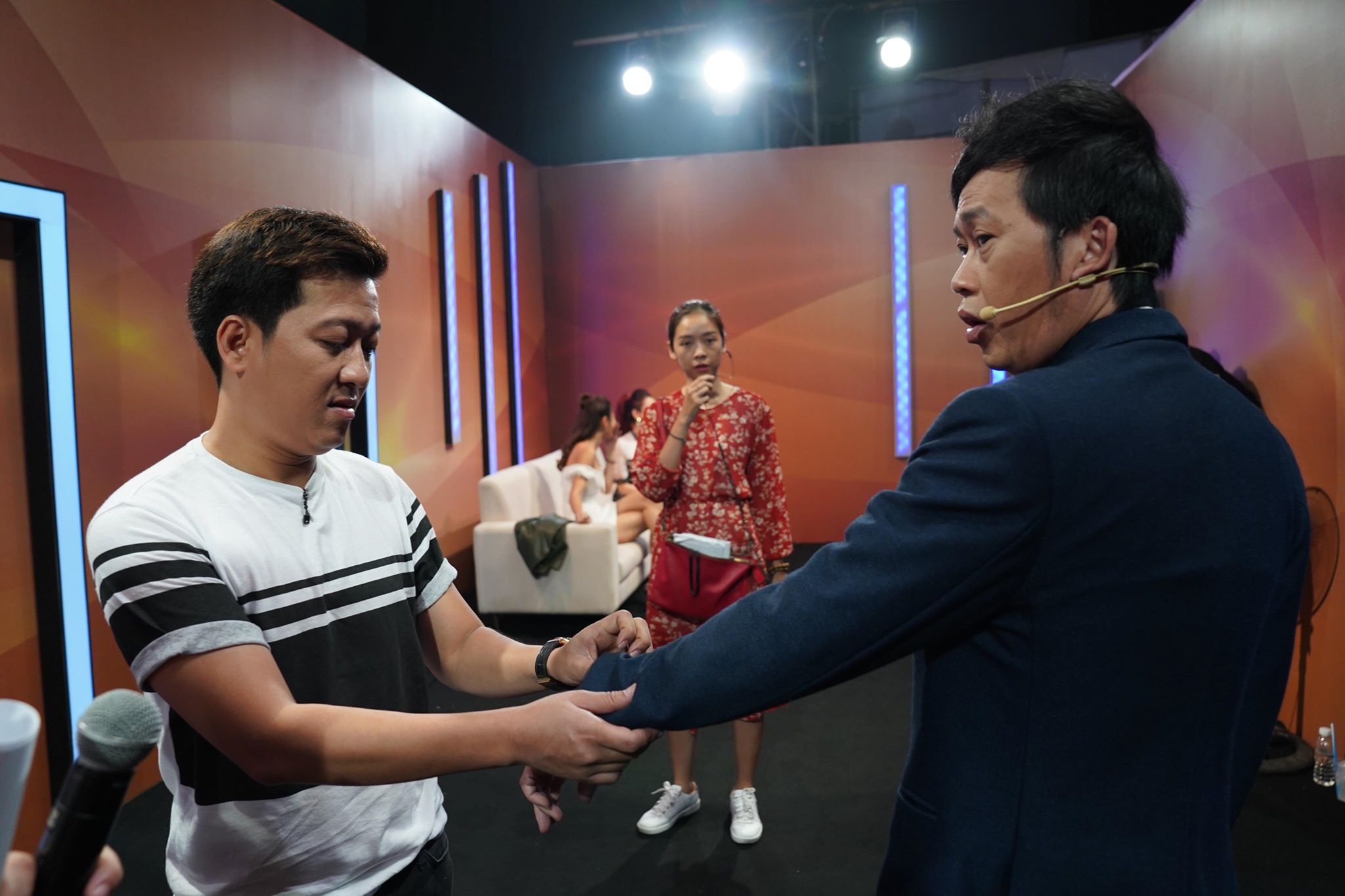 Truong Giang dung quay co vu Olympic Viet Nam anh 2