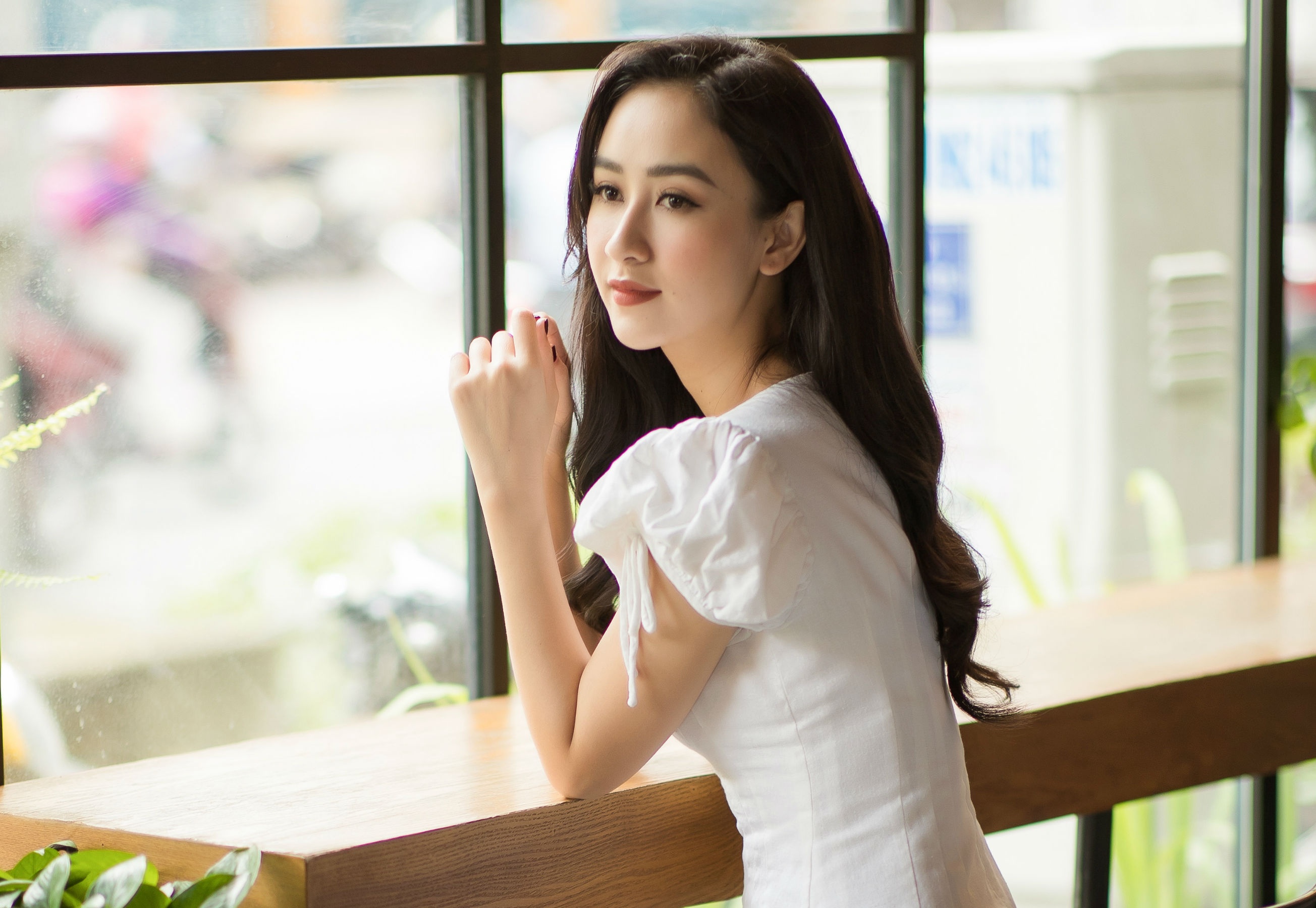 Ha Thu noi ve that bai trong Guong mat than quen anh 3