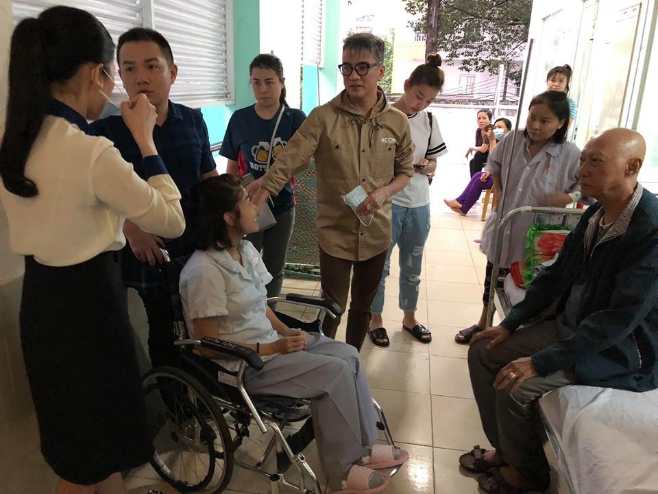 Mai Phương, Lê Bình bật khóc ảnh 1 Mai Phuong, Le Binh bat khoc anh 1