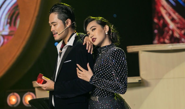 Song Ngu doi dau voi Quynh Ho trong 'Guong mat dien anh' hinh anh