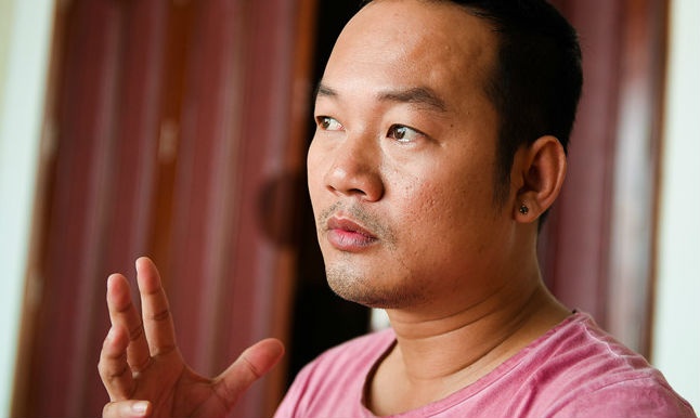 Long dep trai: 'Hoai Linh khong dong kich nen san khau vang khach' hinh anh