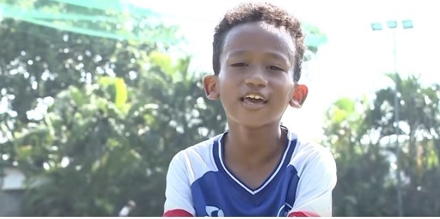 Hieu Hien va Hoa Minzy bat khoc anh 2