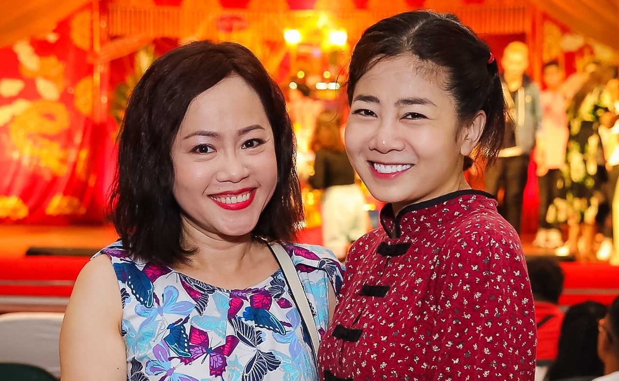 Mai Phuong tuoi tan di gio To nghe o san khau Hong Van hinh anh