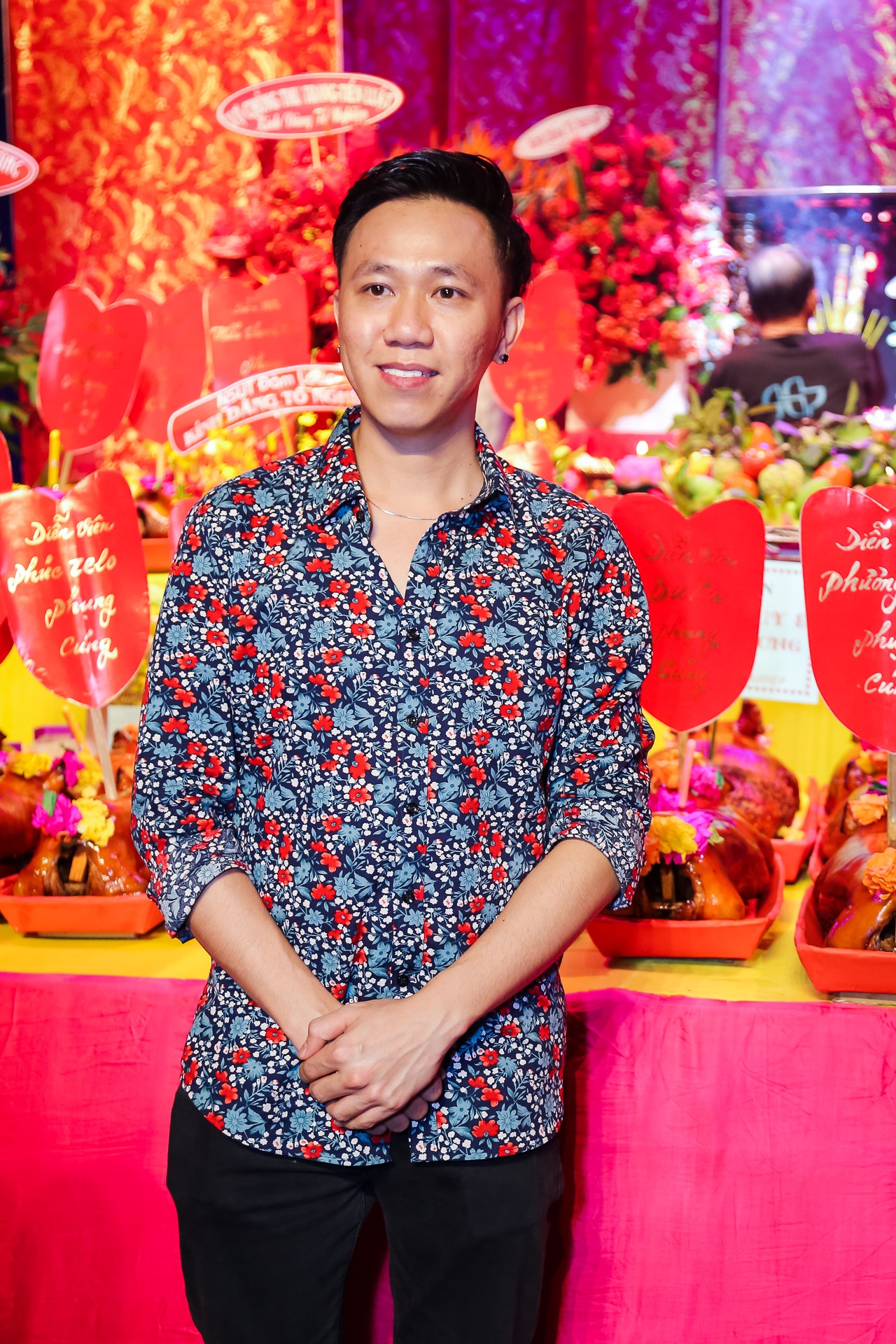 Diễn viên hài dự giỗ Tổ sân khấu ảnh 4 Dien vien hai du gio To san khau anh 4