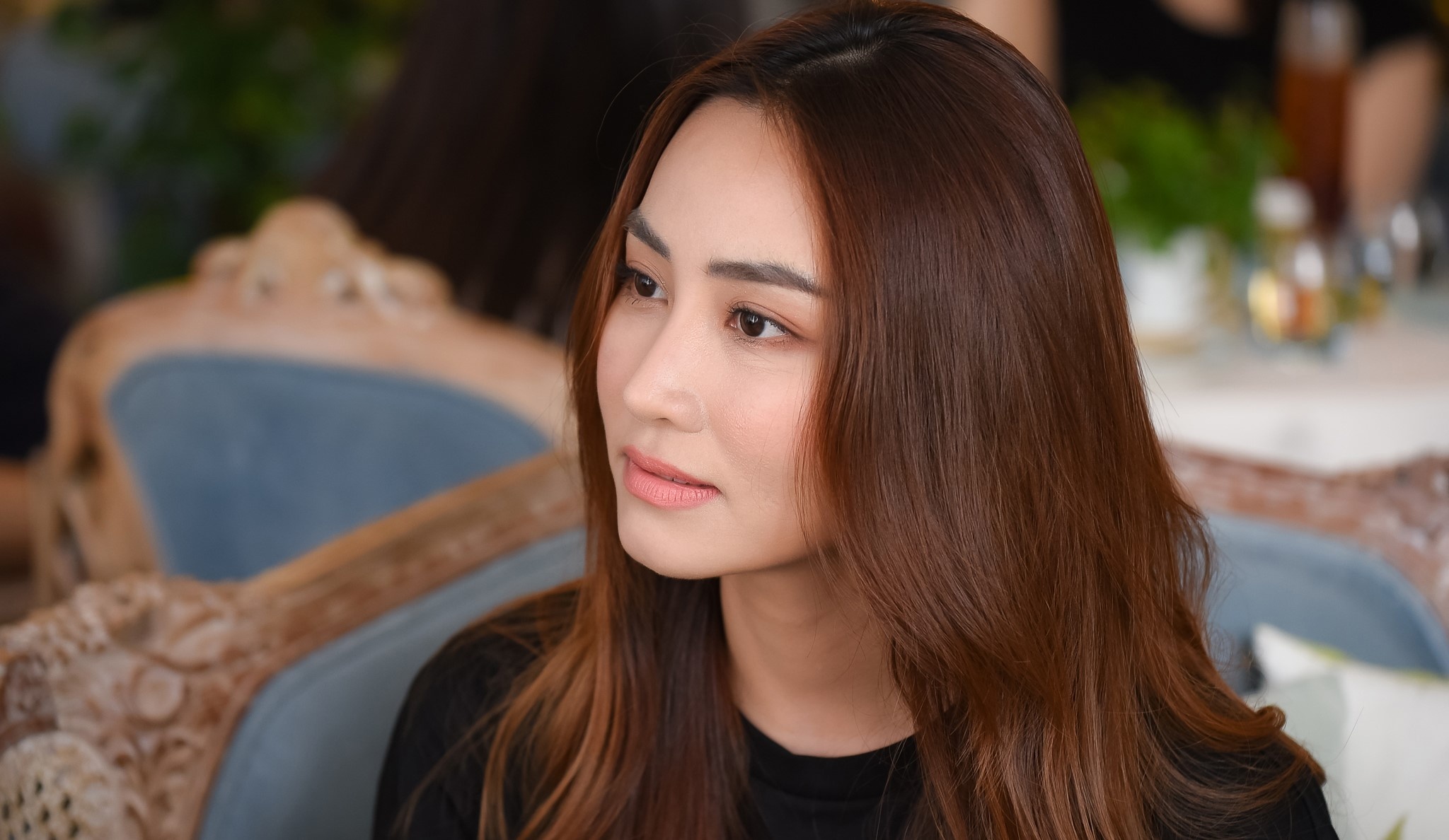 Dien vien Ngan Khanh: 'Toi phai tro lai showbiz vi so bi lang quen' hinh anh