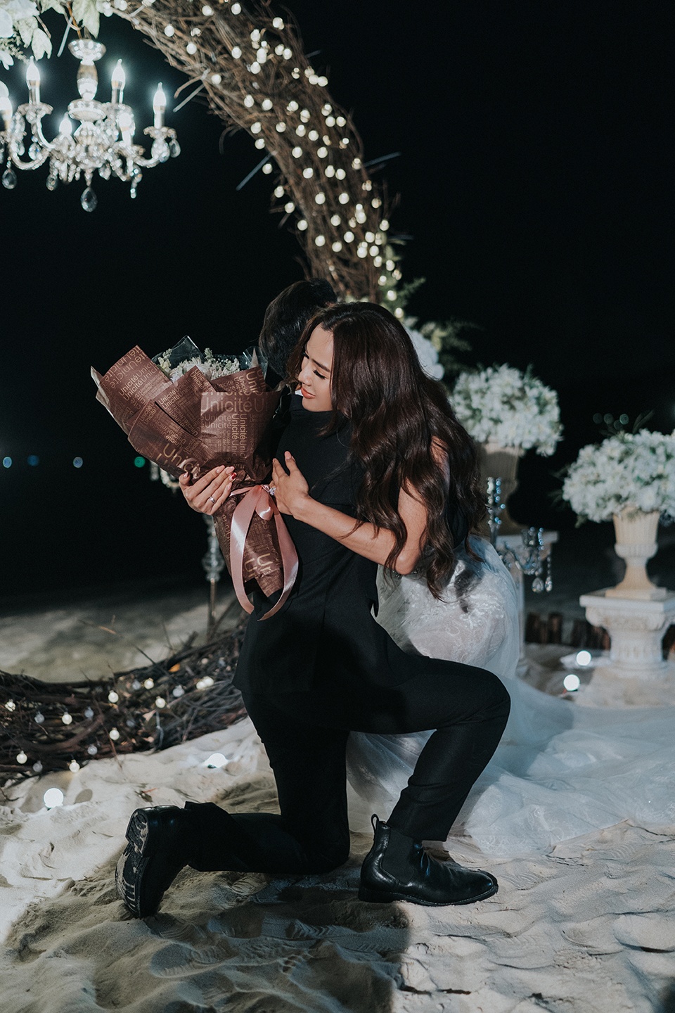 Ưng Hoàng Phúc cầu hôn Kim Cương ảnh 5 Ung Hoang Phuc cau hon Kim Cuong anh 5