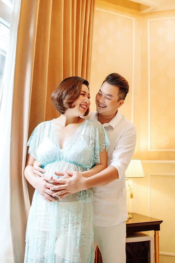 Le KHanh sinh con trai dau long anh 2