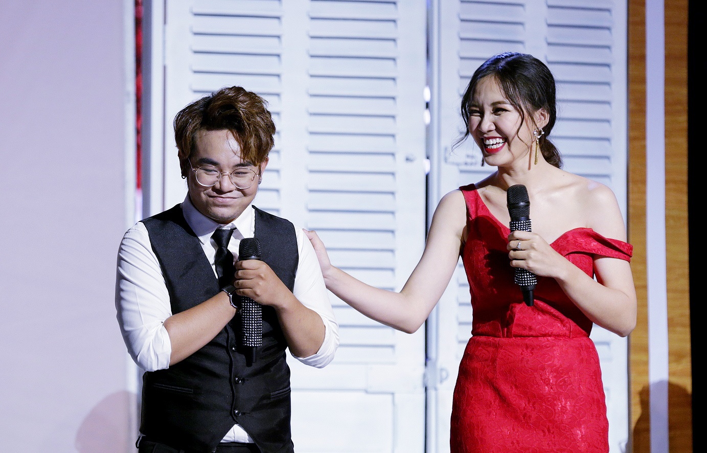 Than dong be Chau bi che hat thieu tinh tu anh 1