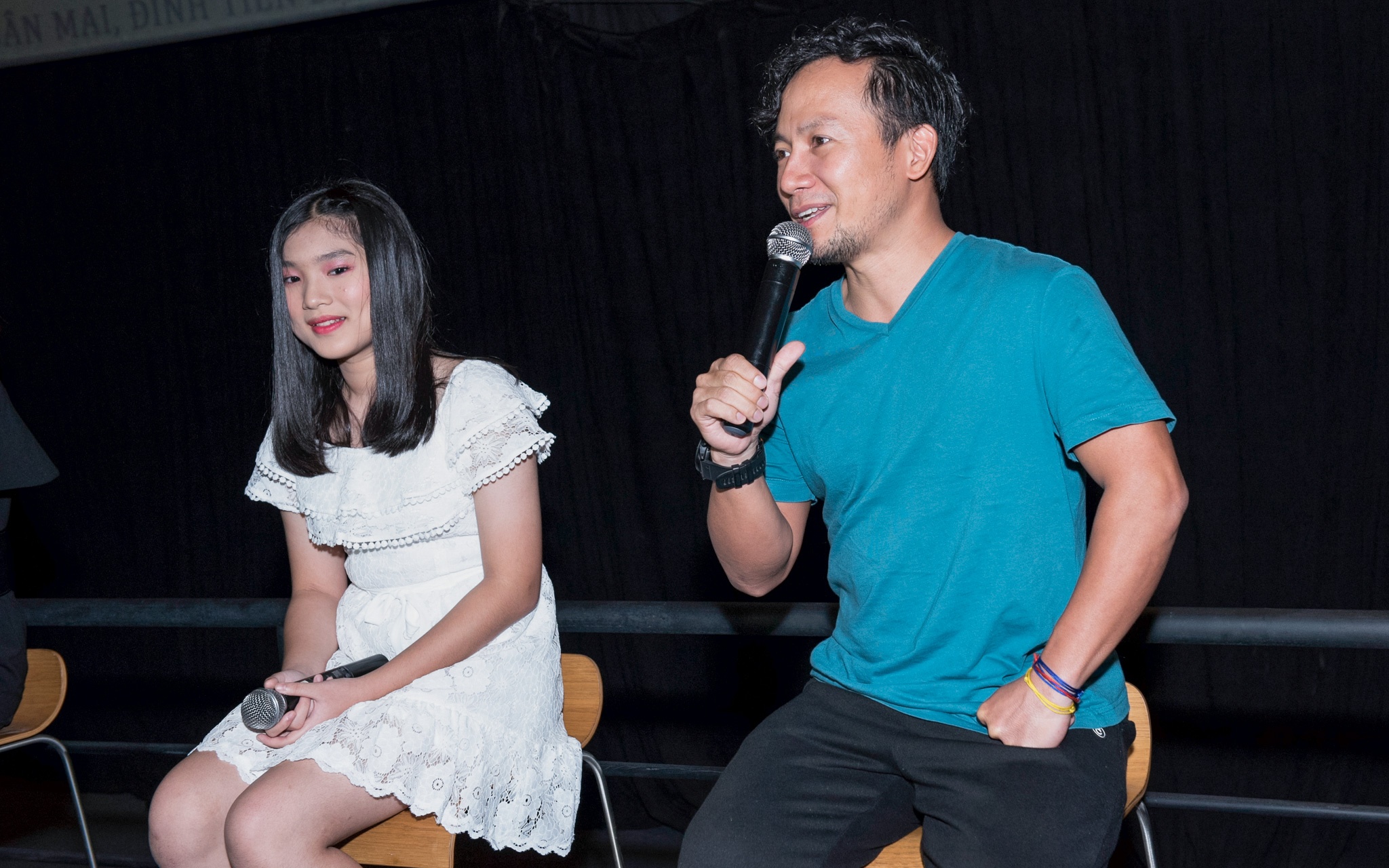 Sao Viet quy tu trong MV Mat troi van toi moi ngay anh 2