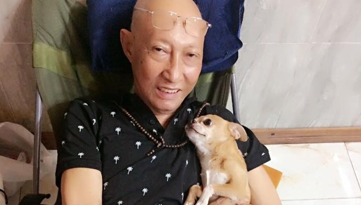 Nghe si Le Binh dau don sau khi truyen thuoc dieu tri ung thu phoi hinh anh