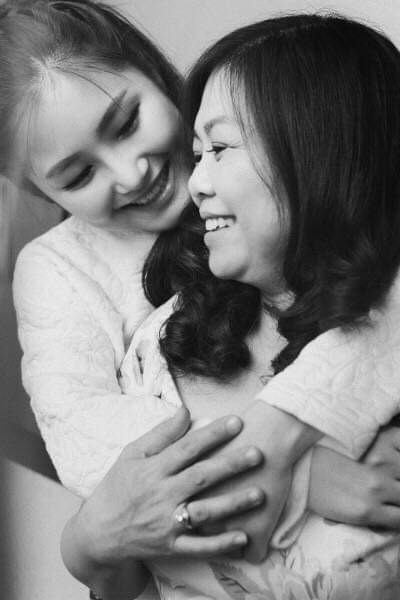 Huong Tram xuc dong chia se ve me anh 1