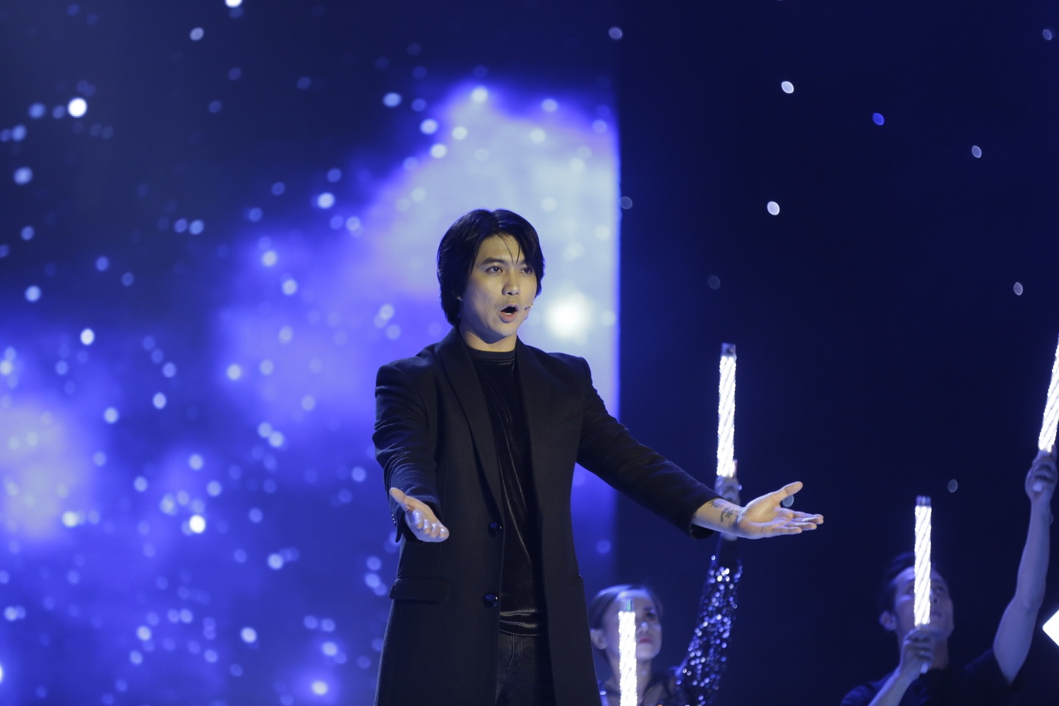 Tim hat lai hit Mot vong trai dat anh 2