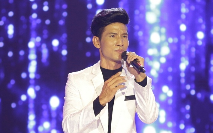 Hot girl Solo cung Bolero cong khai dong tinh anh 3