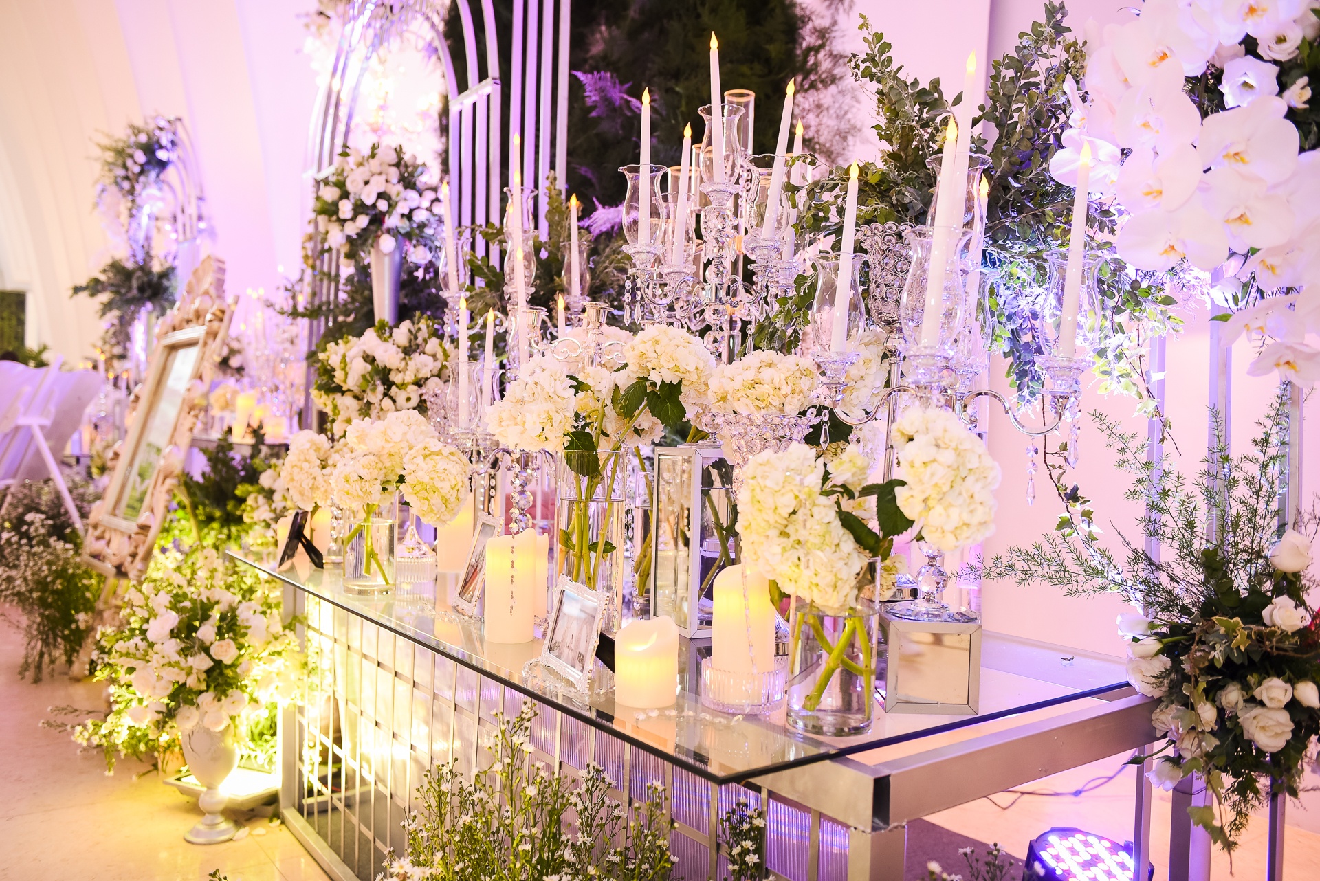 Dam cuoi Ung Hoang Phuc va Kim Cuong anh 4