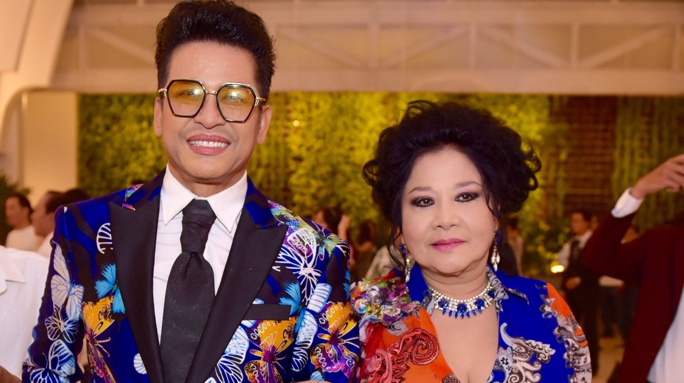 Thanh Bach, Pham Quynh Anh va cac nghe si chuc mung Ung Hoang Phuc hinh anh