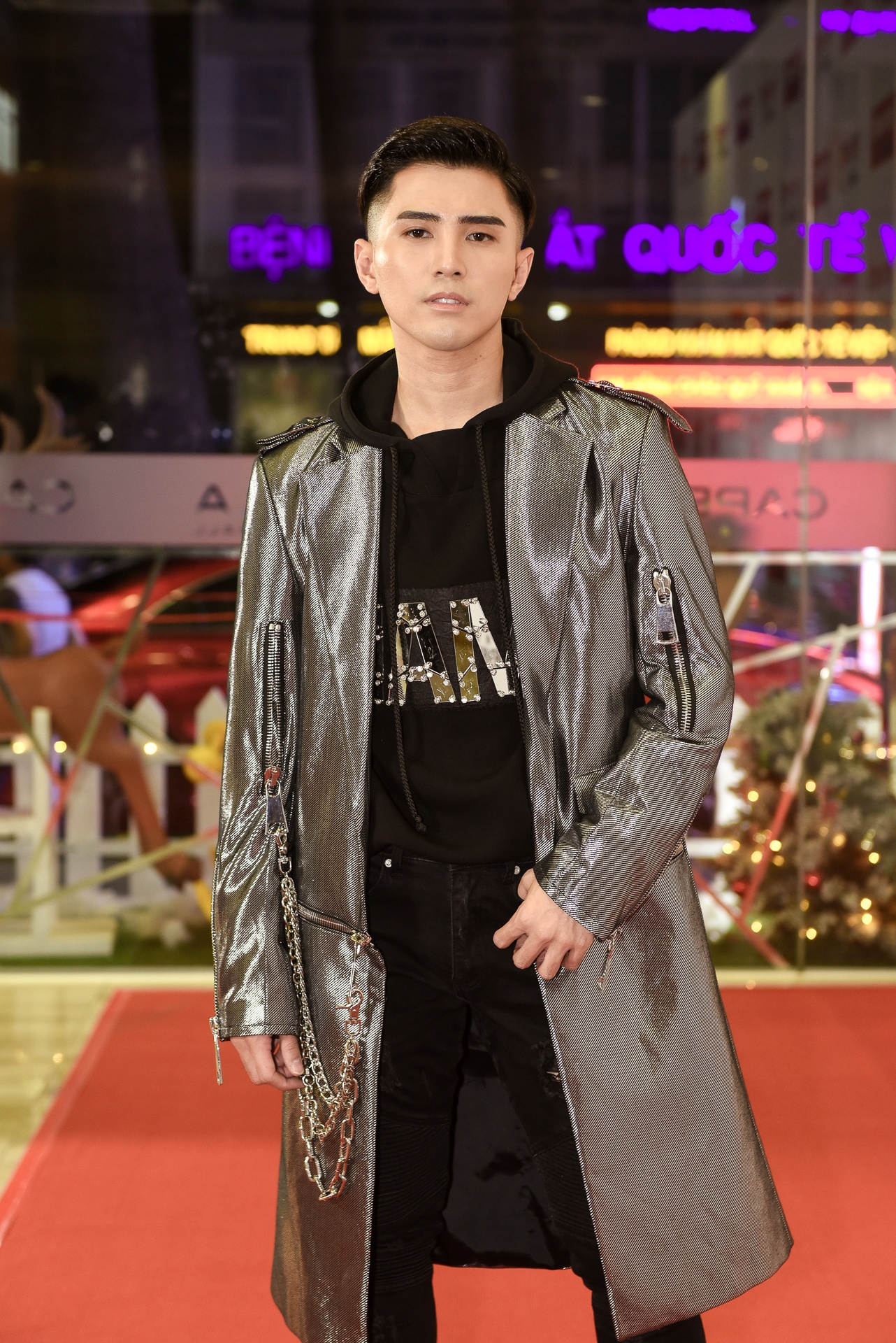 Minh Hang mat khac la,  Jun Vu goi cam anh 12