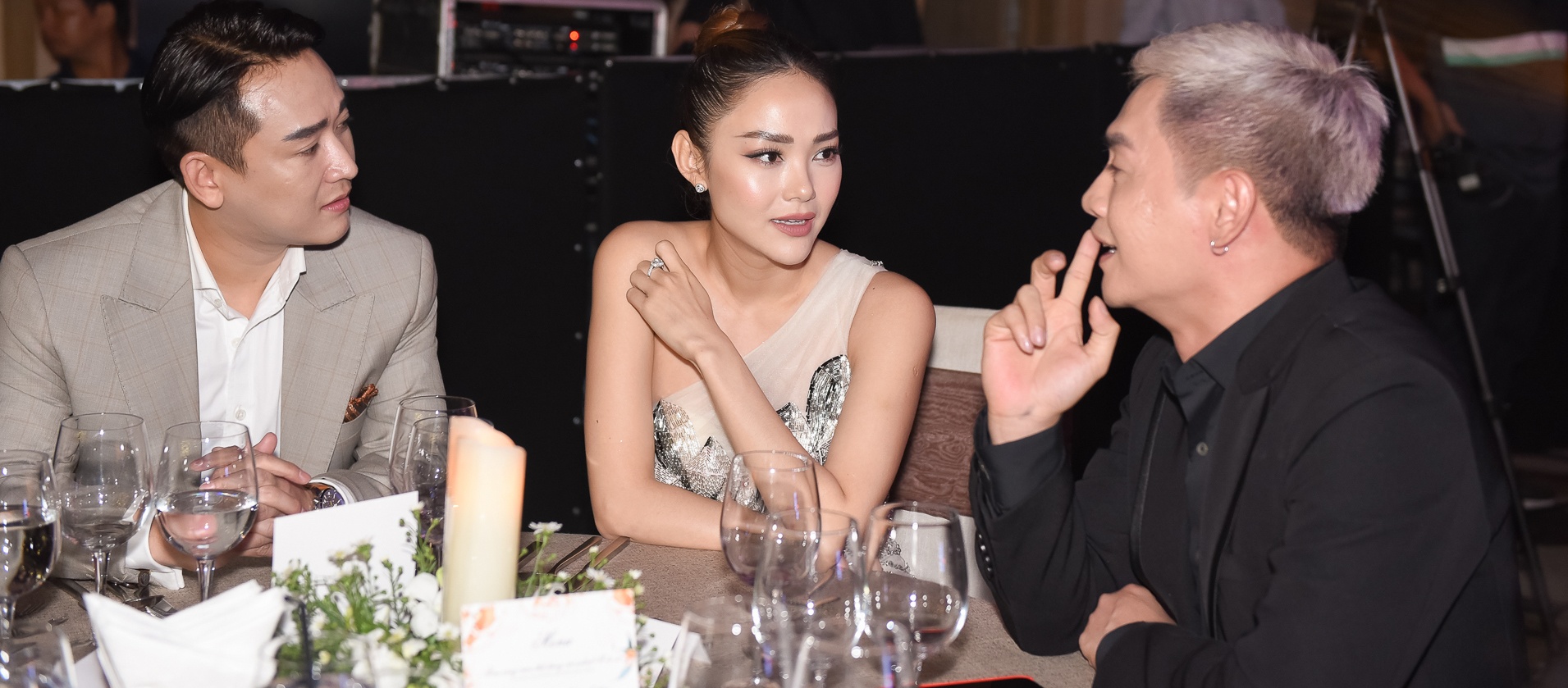 Minh Hang mat khac la,  Jun Vu goi cam anh 4