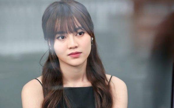 Ninh Duong Lan Ngoc thua nhan yeu Chi Dan tren song truyen hinh? hinh anh