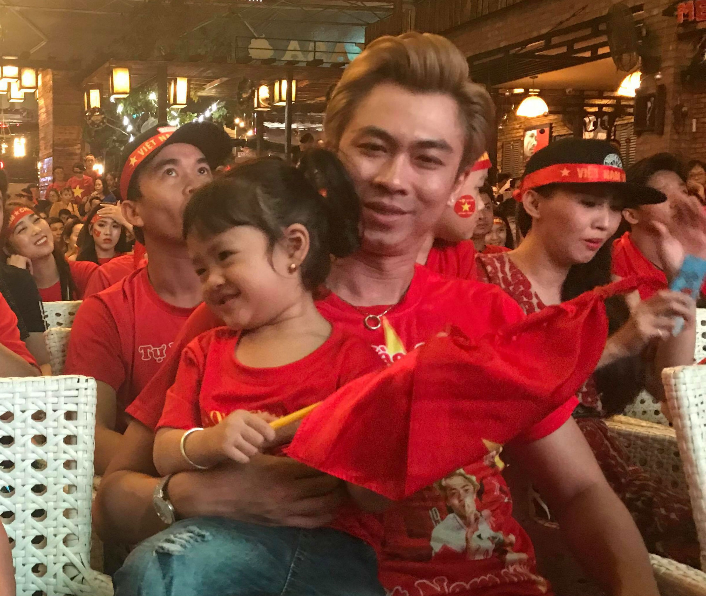 Sao Viet co vu doi tuyen Viet Nam anh 8