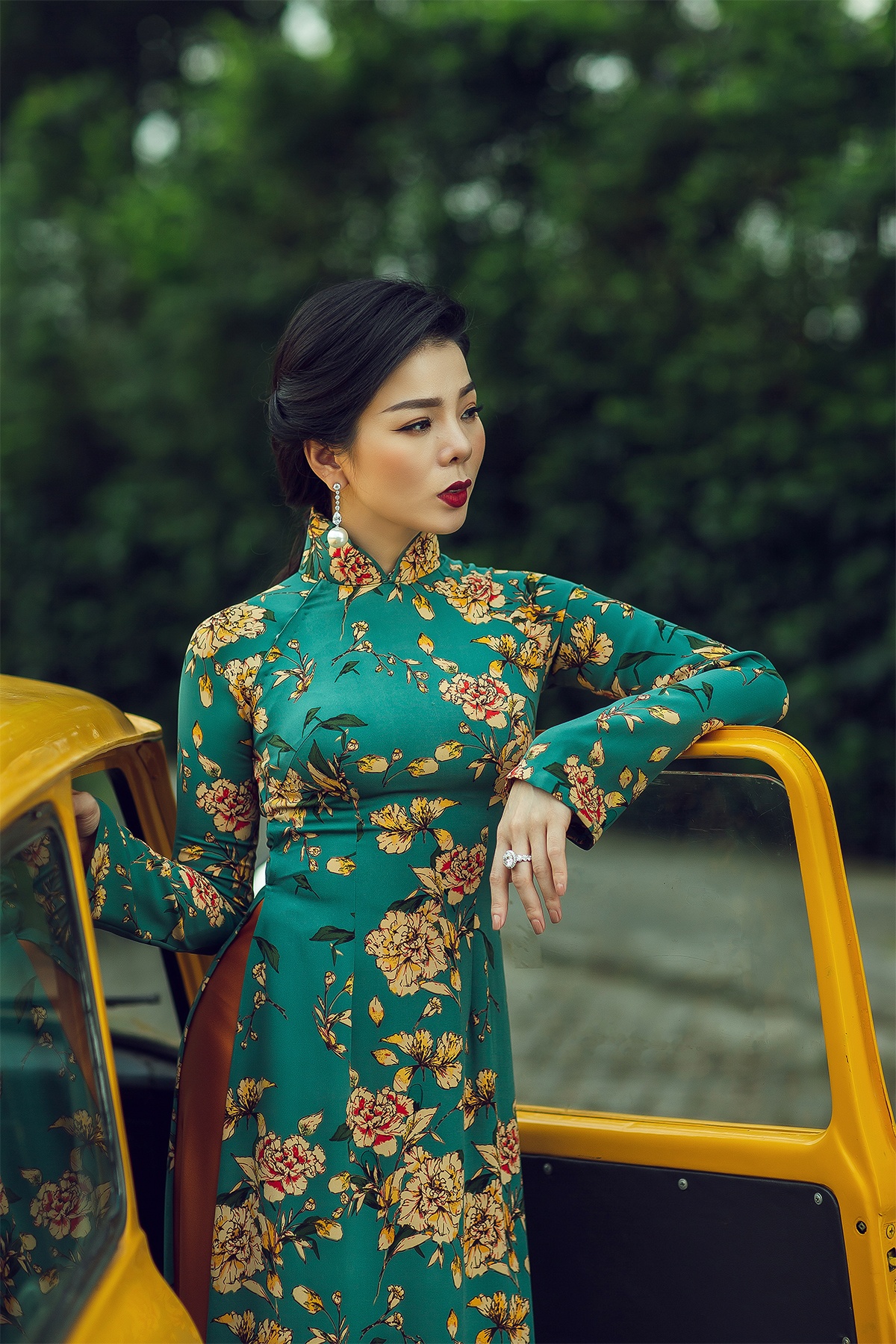 Lệ Quyên ra mắt Khúc tình xưa 5 ảnh 1 Le Quyen ra mat Khuc tinh xua 5 anh 1