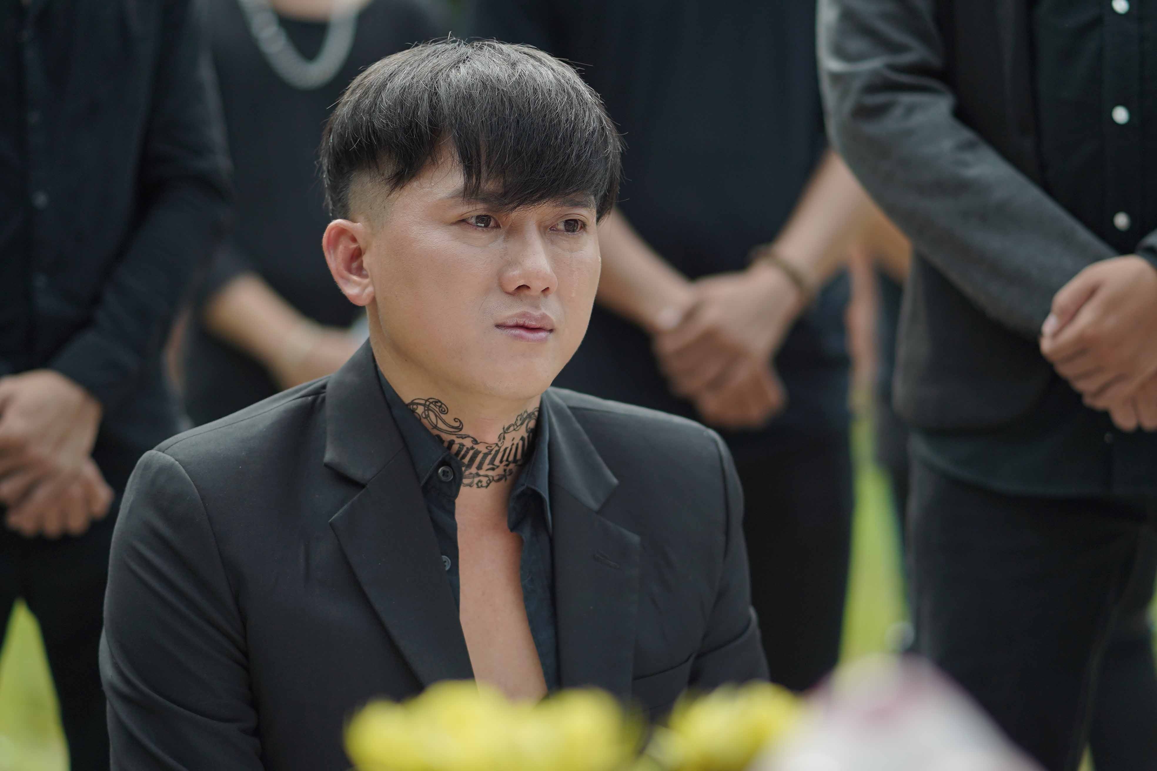 Quach Ngoc Tuyen ngat xiu khi di lam phu ho anh 1