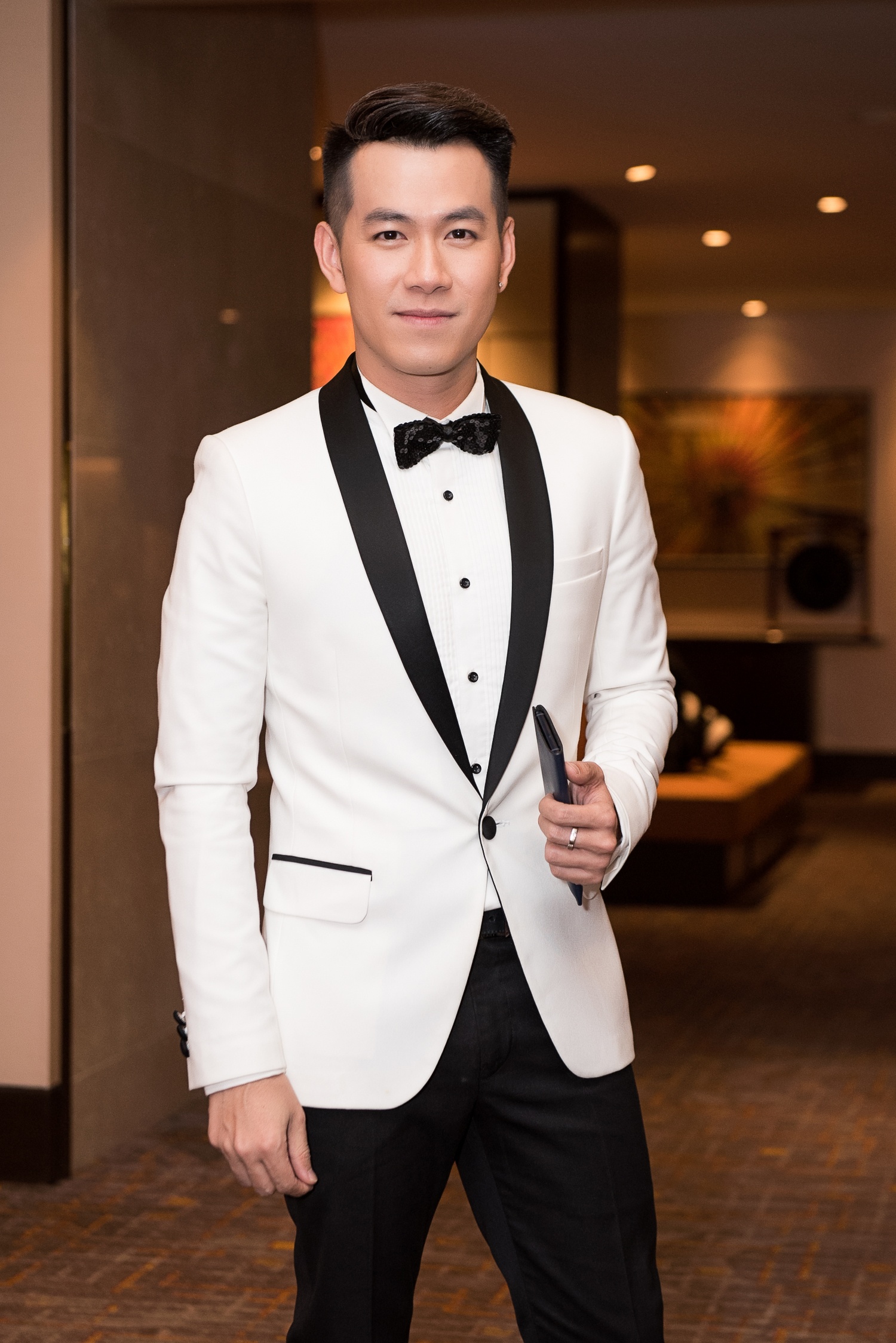 Dam cuoi Vo Ha Tram va chong An Do anh 9