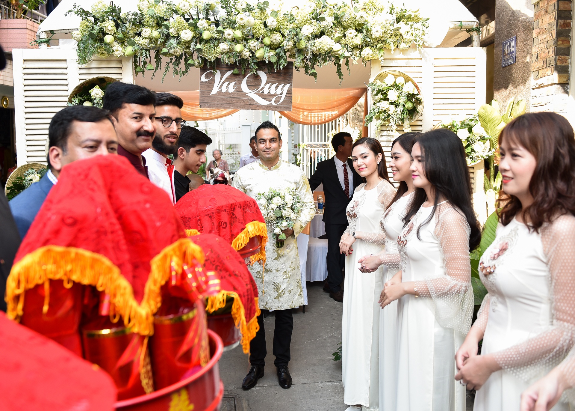 Dam cuoi Vo Ha Tram anh 7