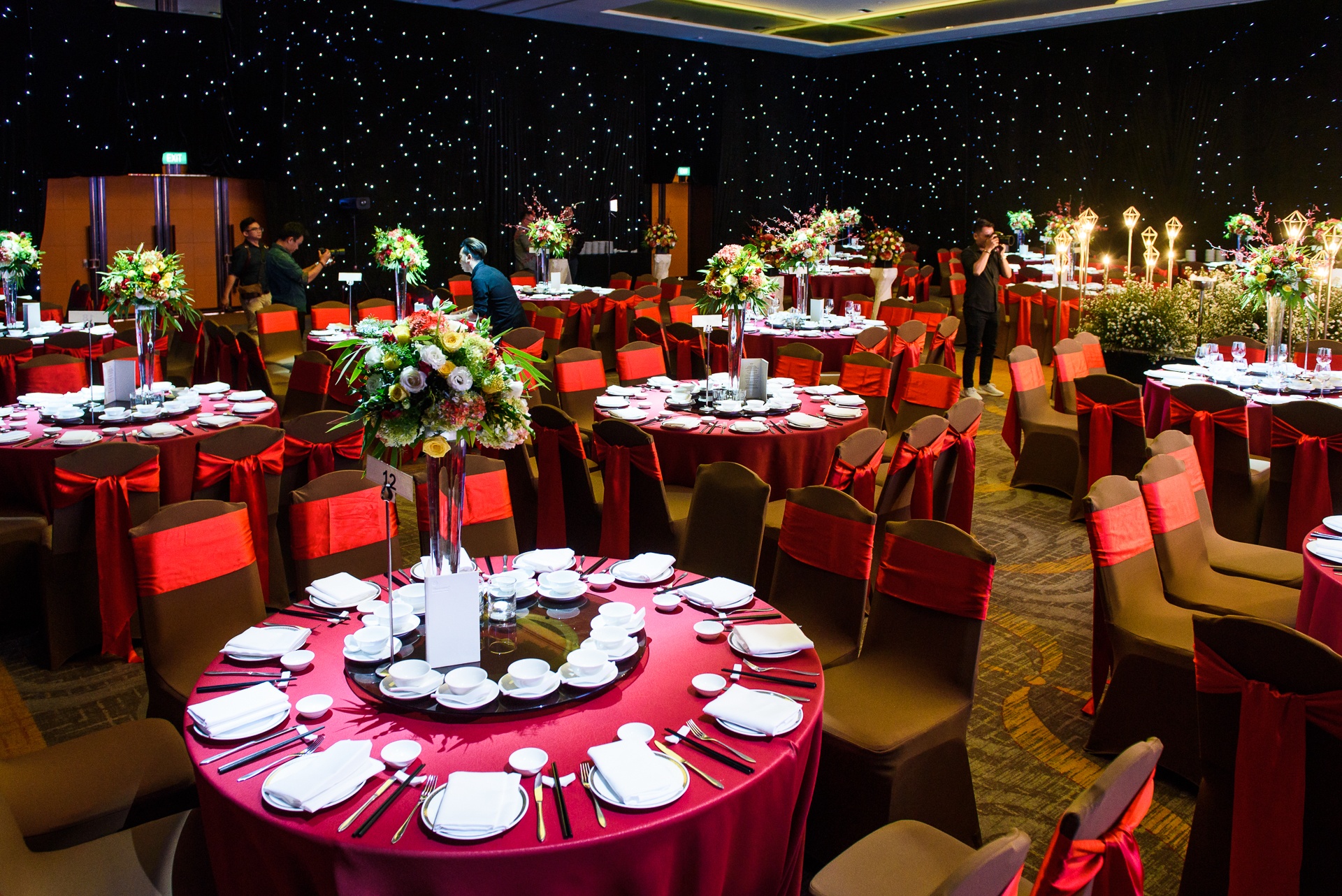 Dam cuoi Vo Ha Tram va chong An Do anh 3