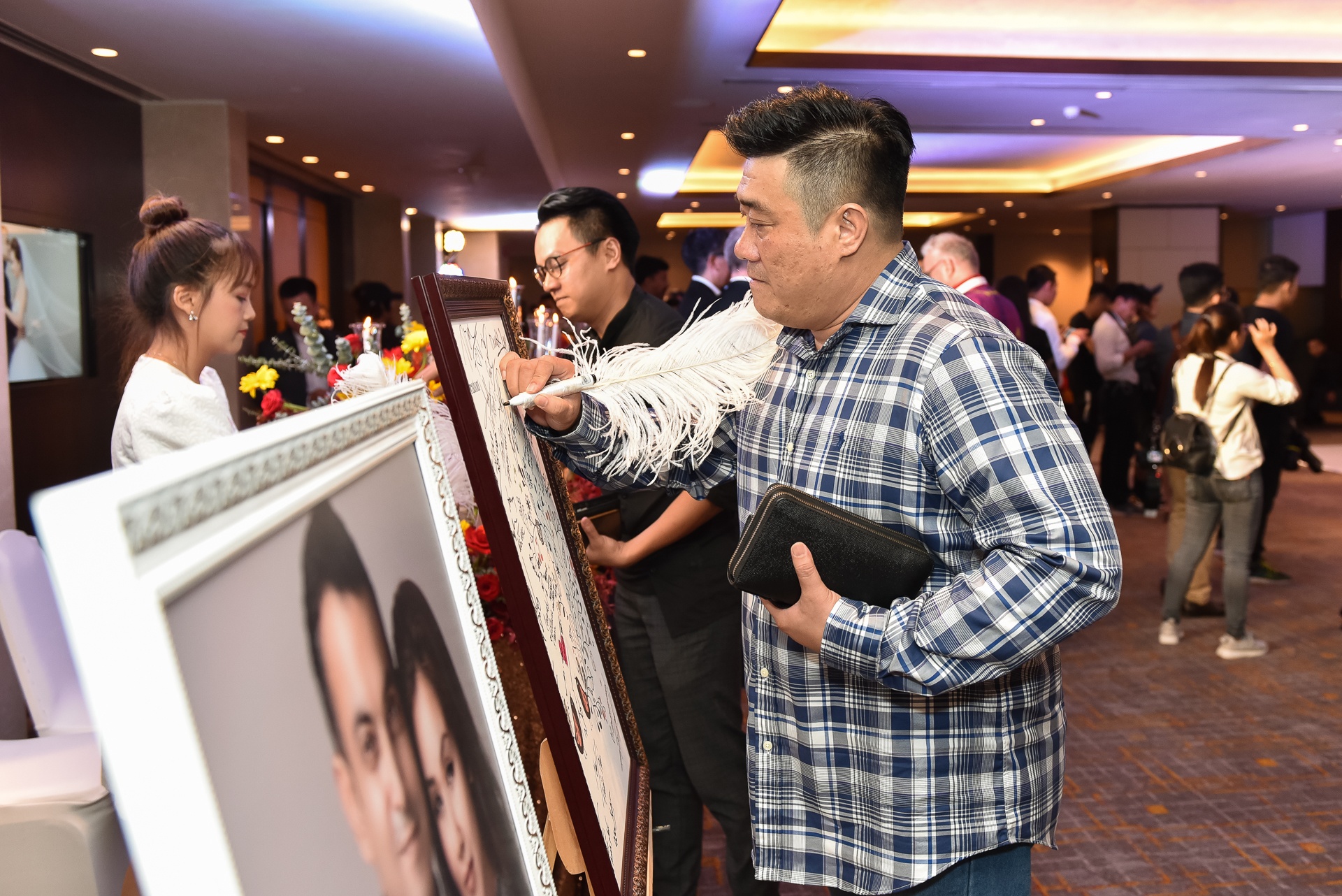 Dam cuoi Vo Ha Tram va chong An Do anh 12