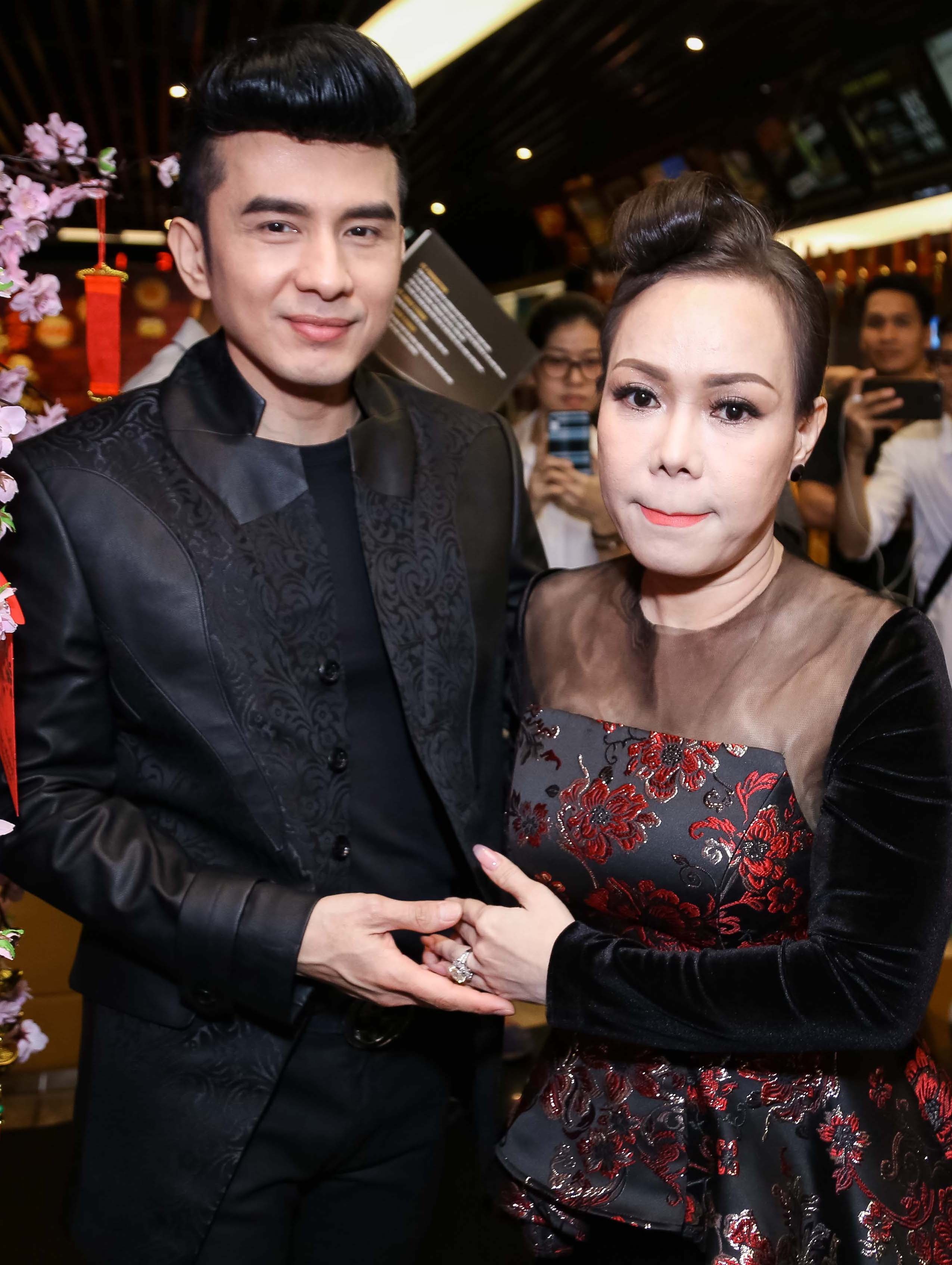 Dan Truong ket hop voi Ha Vi bi che dien do anh 2