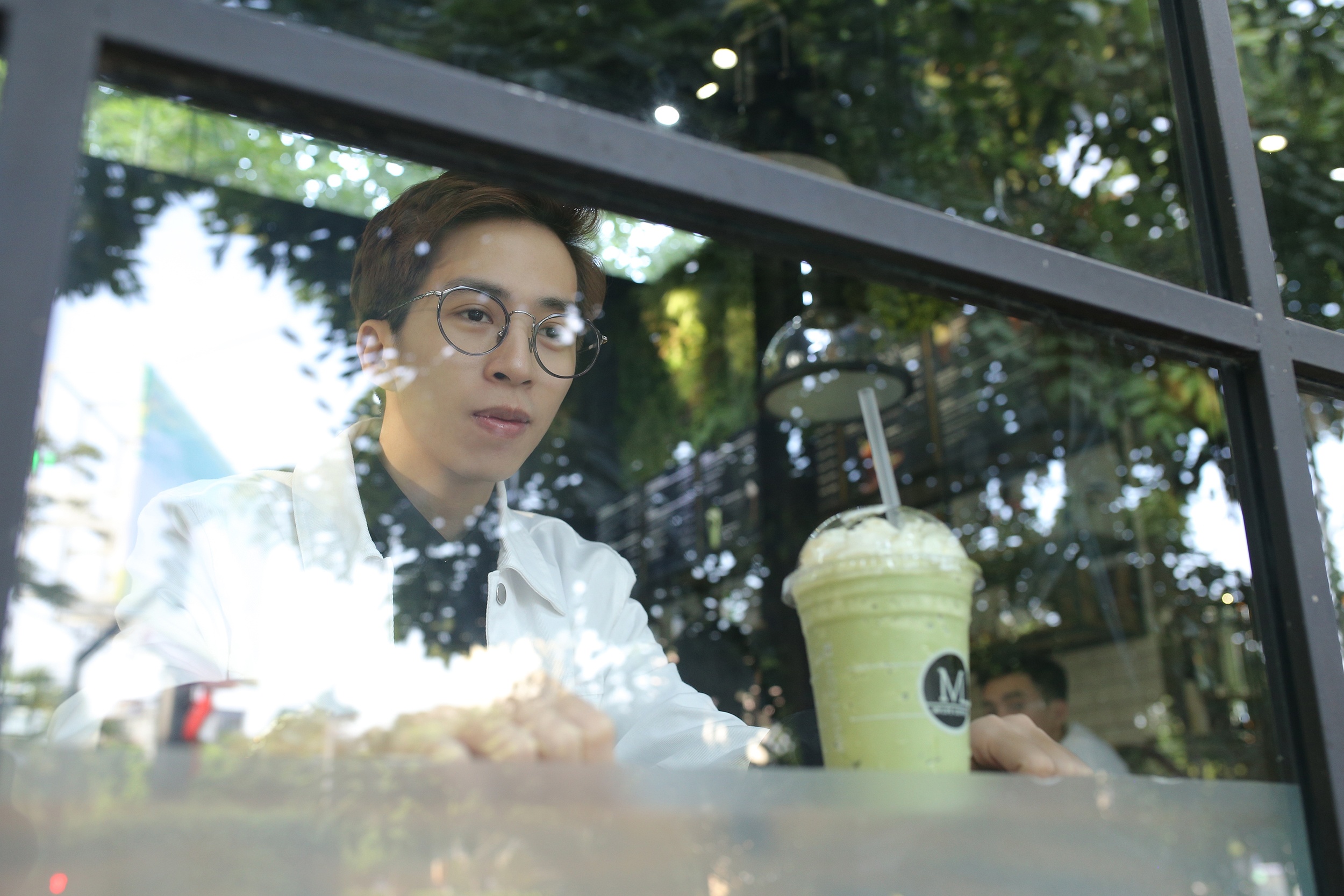 ViruSs muon lam ty phu anh 1