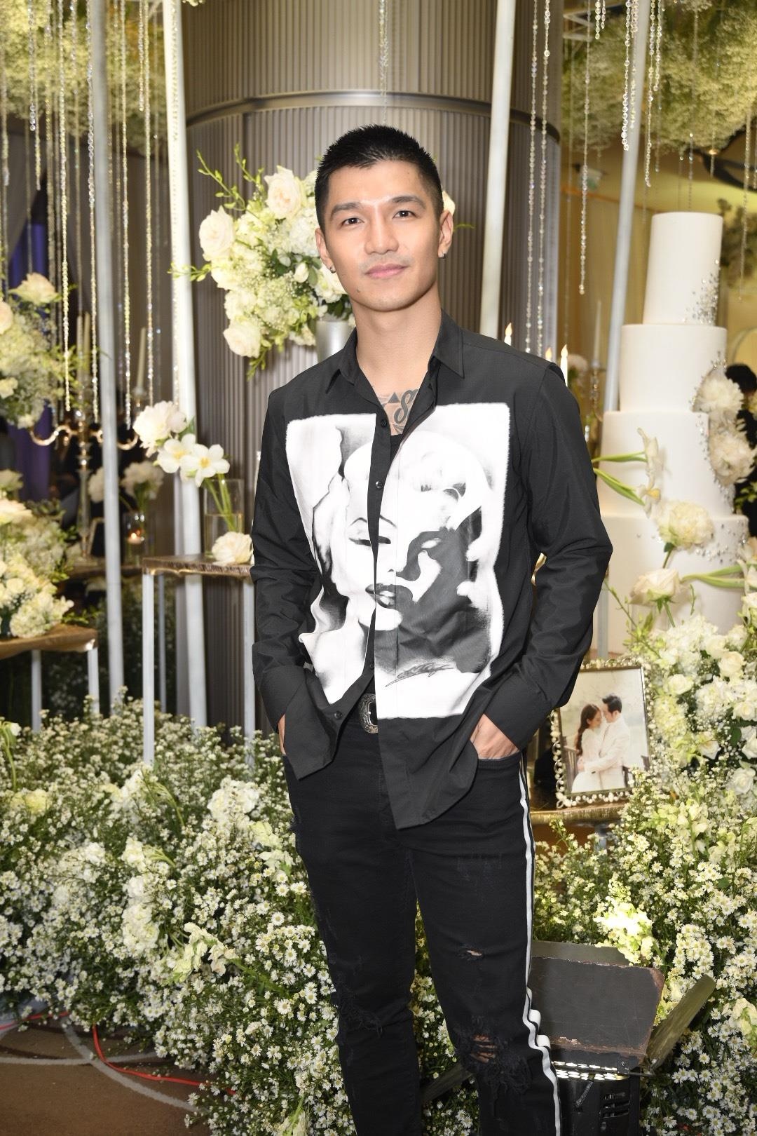 Le cuoi Duong Khac Linh va Sara Luu anh 11