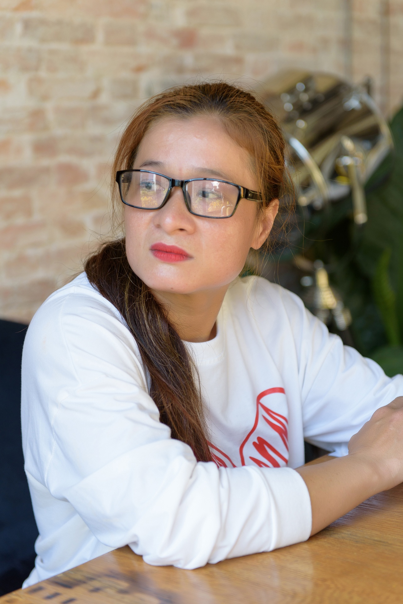 Trùm giang hồ của Hai Phượng bán cá nuôi em ăn học ảnh 5 Trum giang ho cua Hai Phuong ban ca nuoi em an hoc anh 5