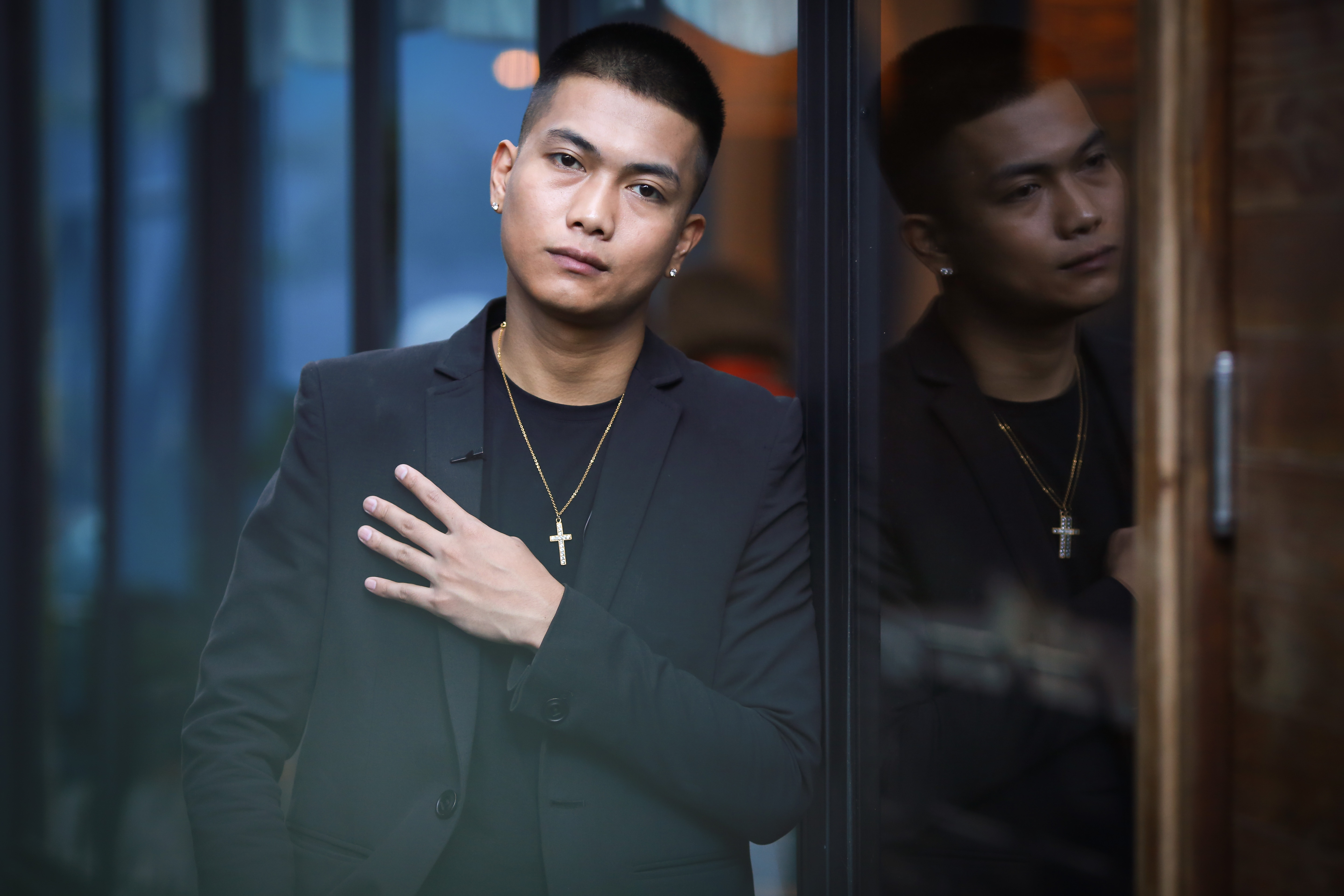 Big Daddy va Emily nhan tin nhieu hon noi chuyen anh 5