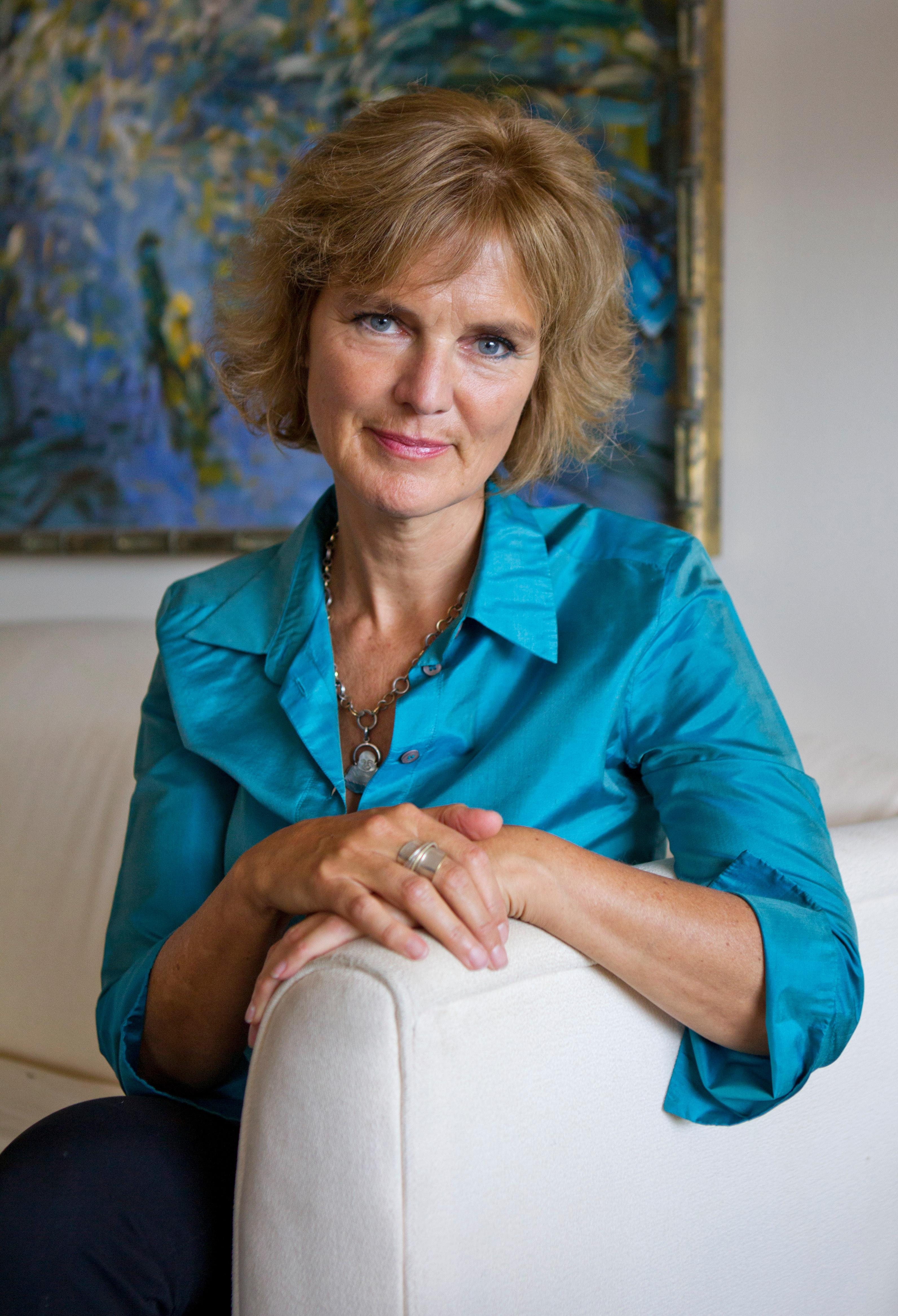 Co gai Ha Lan song sot trong vu may bay roi anh 1