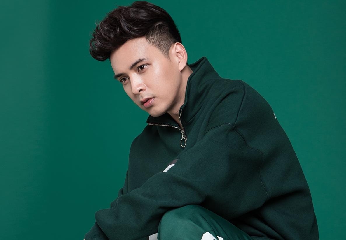 Hồ Quang Hiếu ra mắt tự truyện ảnh 1 Ho Quang Hieu ra mat tu truyen anh 1