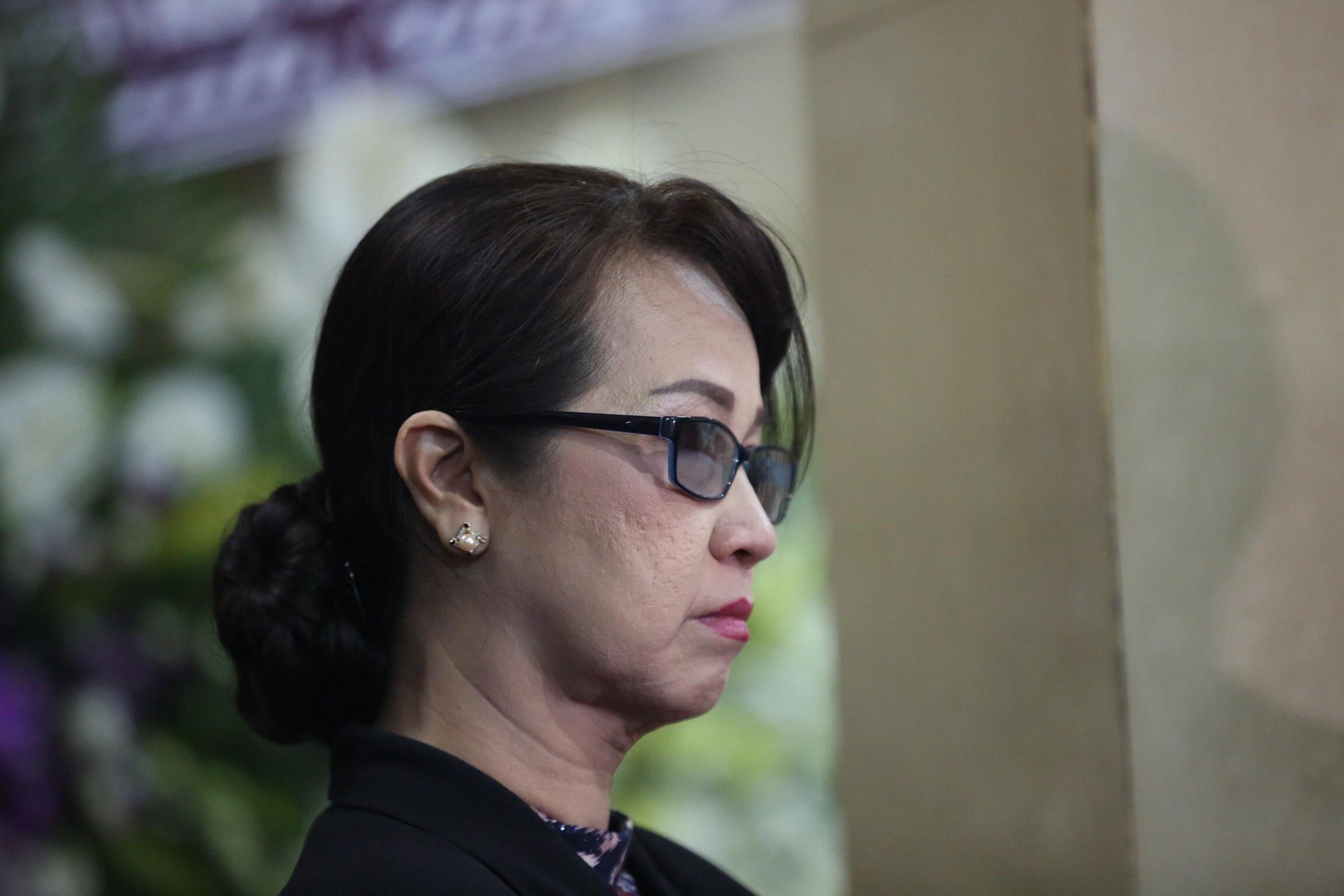 Nghe si den vieng Anh Vu anh 17