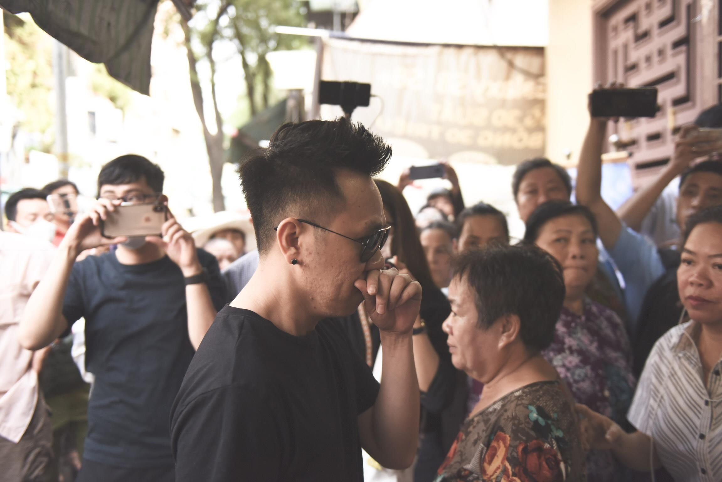 Dam tang nghe si Anh Vu anh 9