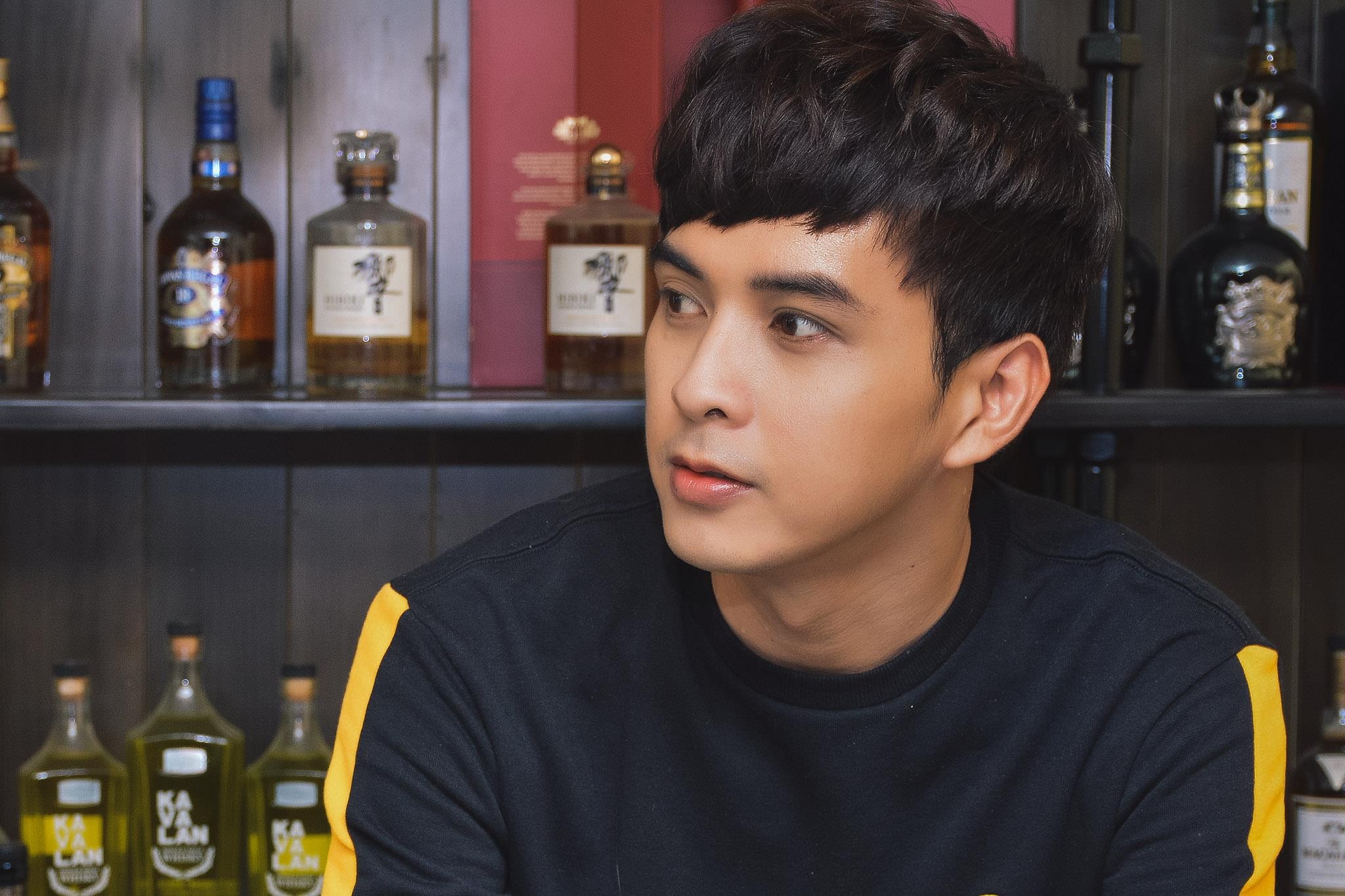 Qua khu den toi cua Ho Quang Hieu anh 3