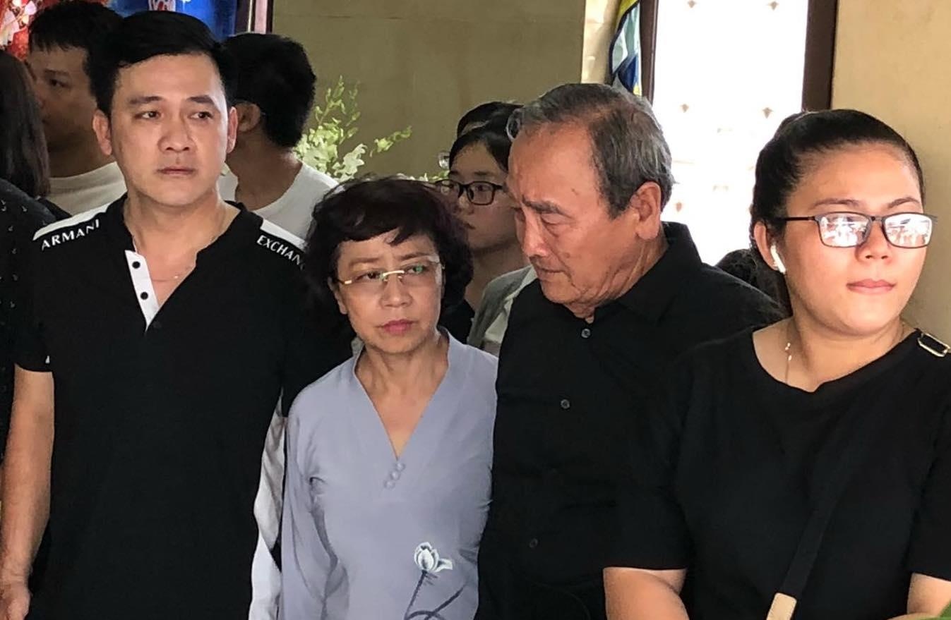 Cha Anh Vu lo tang le anh 1