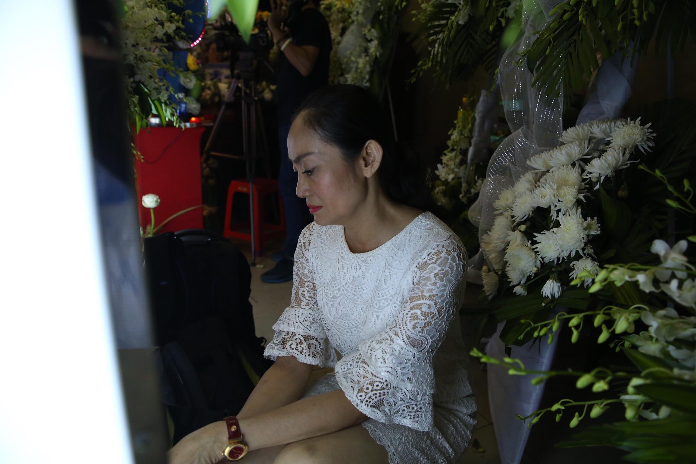 Nghe si den vieng Anh Vu anh 10