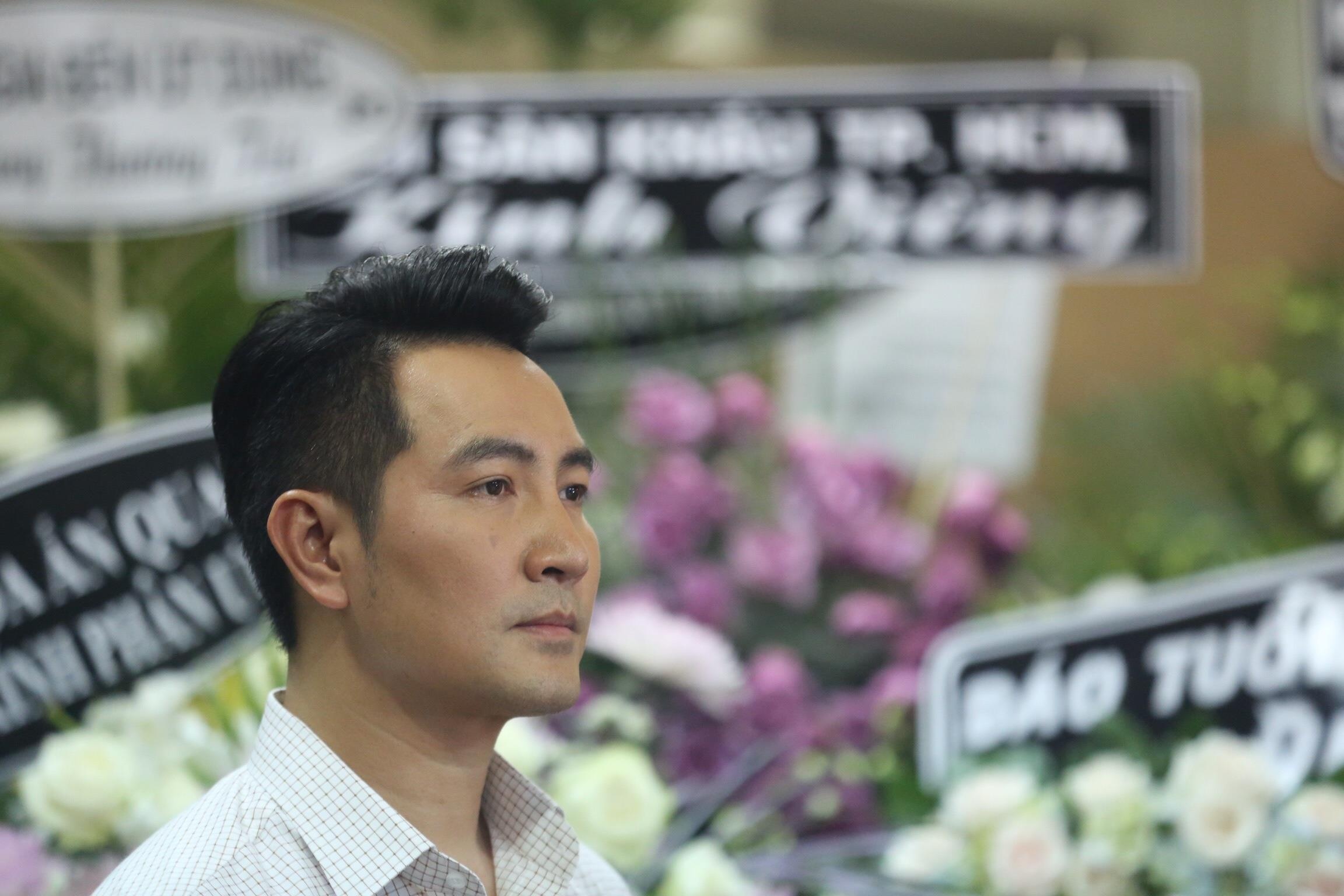 Nghe si den vieng Anh Vu anh 14