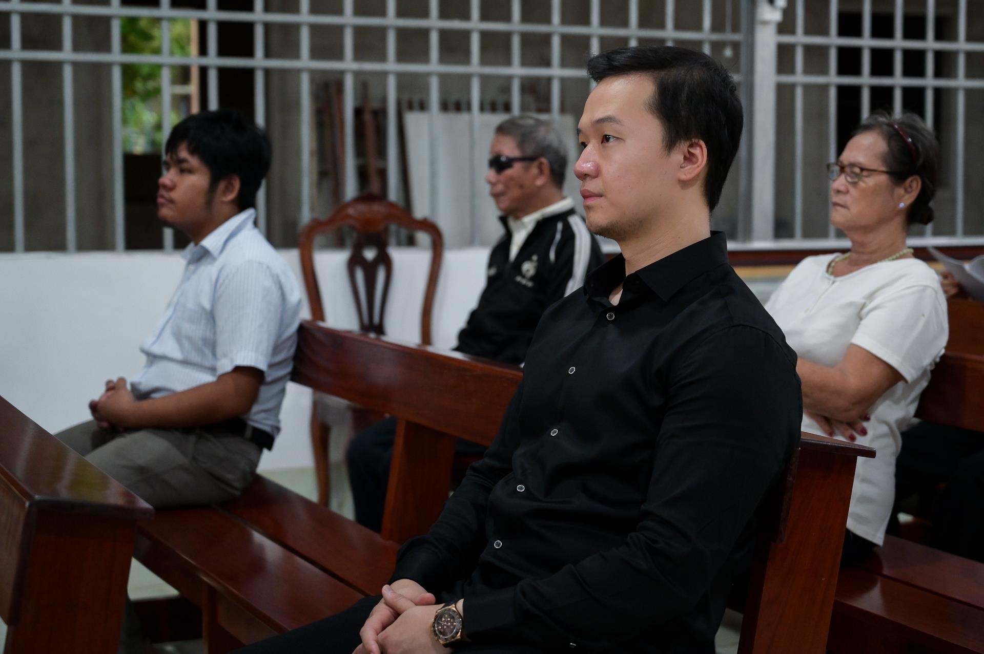 Dam tang me Diem My 9X anh 8